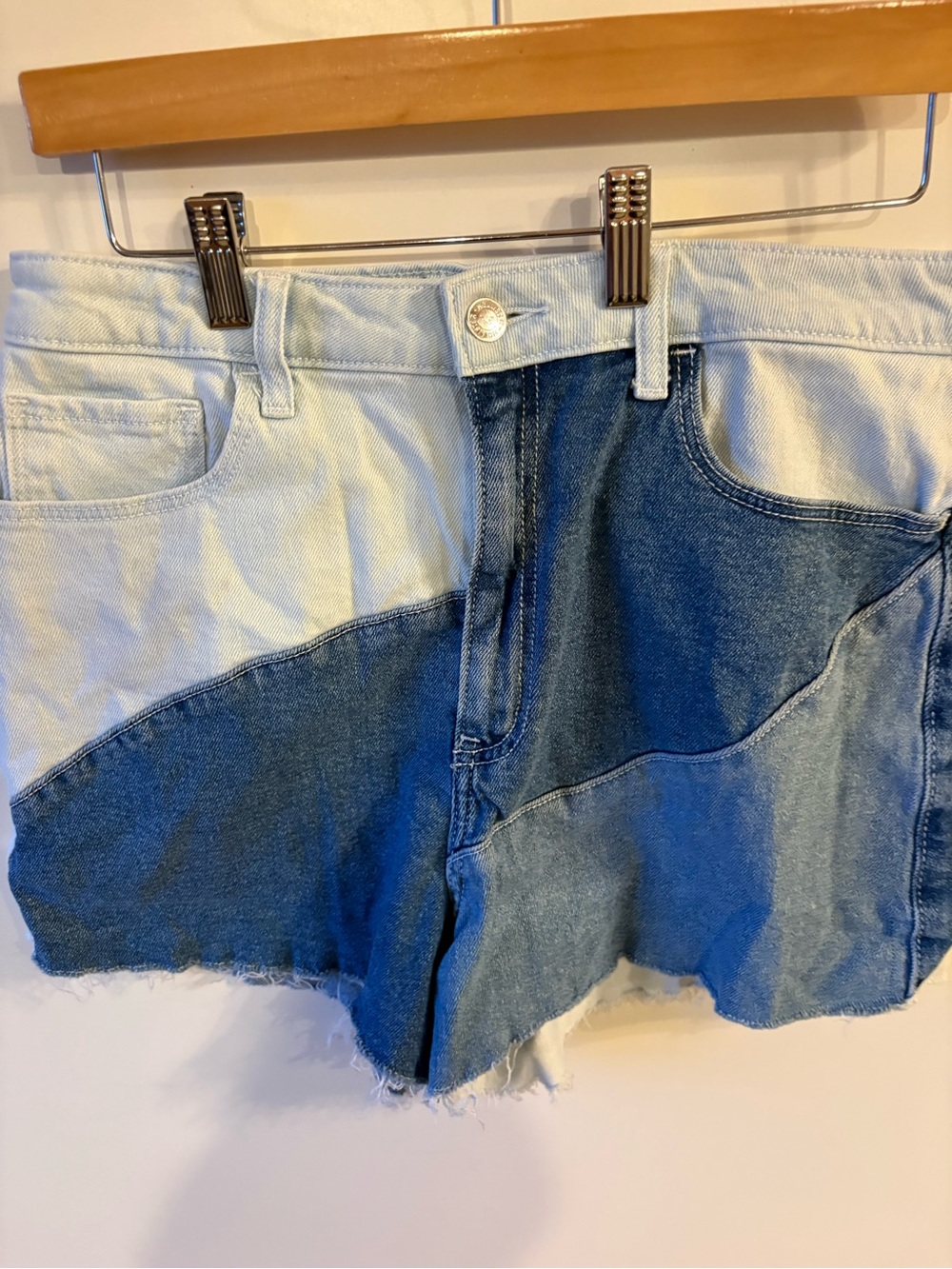 Hollister Two-Tone Blue Colorblock Denim Shorts